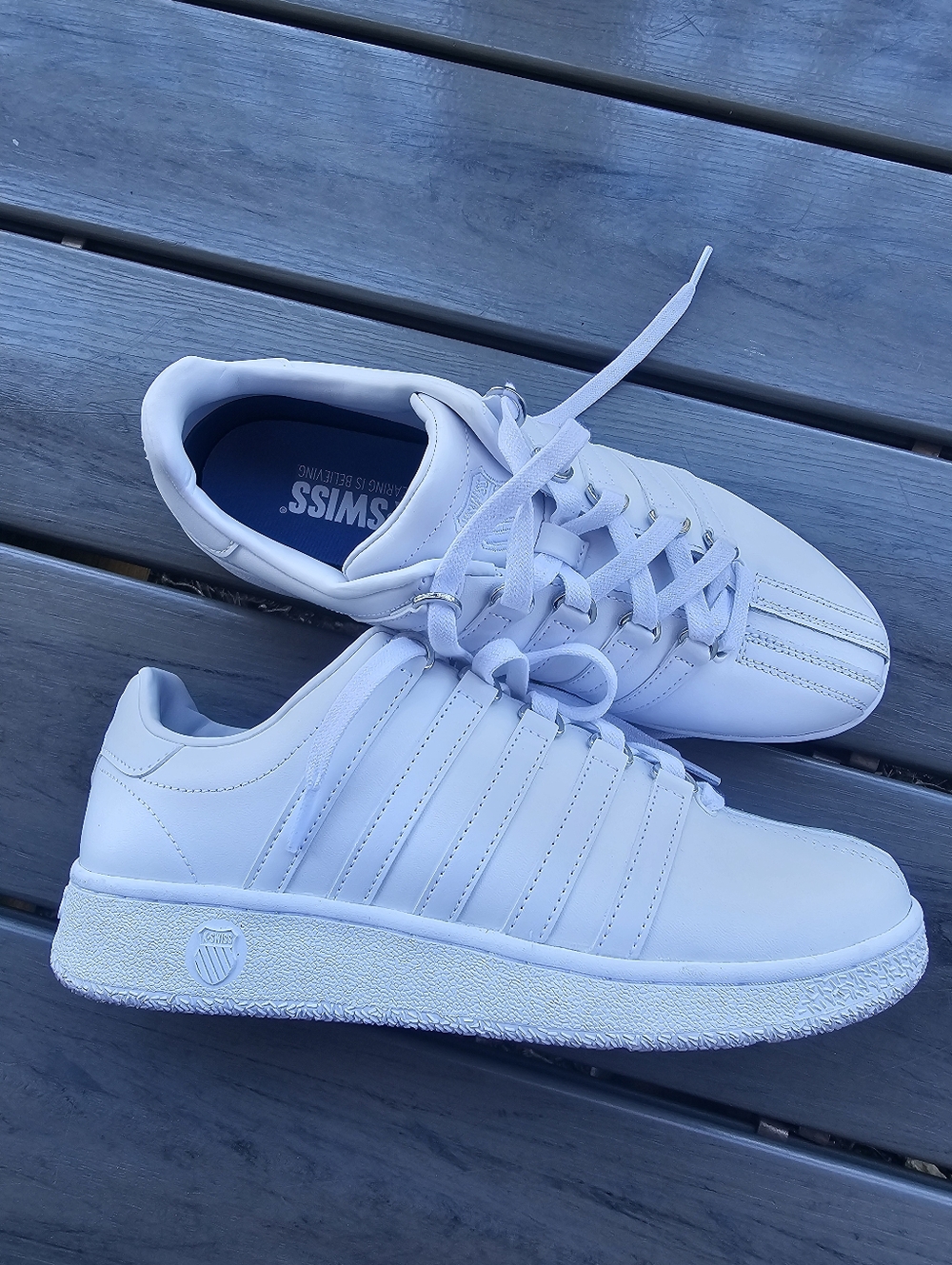 K-Swiss Classic VN Sneaker - Women's Sz 10
